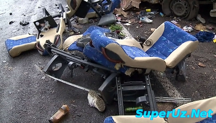 ДТП под Красноярском: сиденья в автобусе держались на саморезах